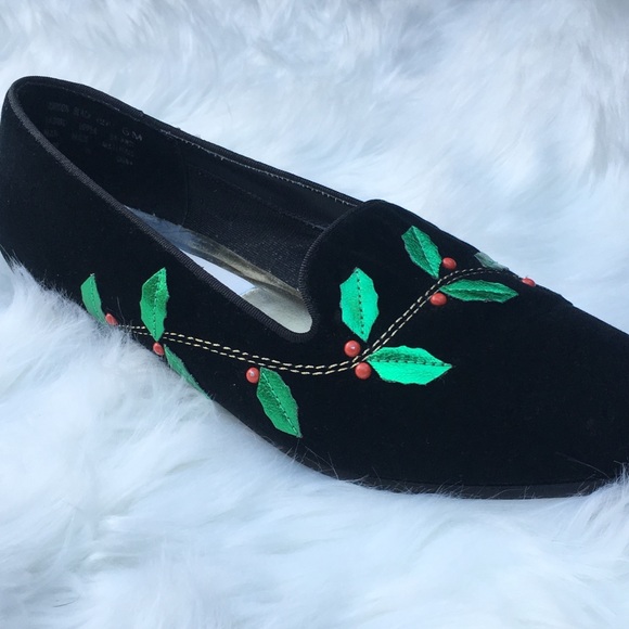 Vintage Velvet Christmas Smoking Flat 6 Holly - Picture 4 of 7